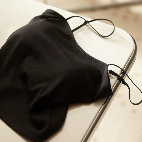 Тонкий топ с чашечками, шелковая лента, бюстгалтер