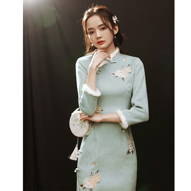 Improved version of the bangoa female long thickening long sleeve temperament elegant retro Chinese wind daily young girl