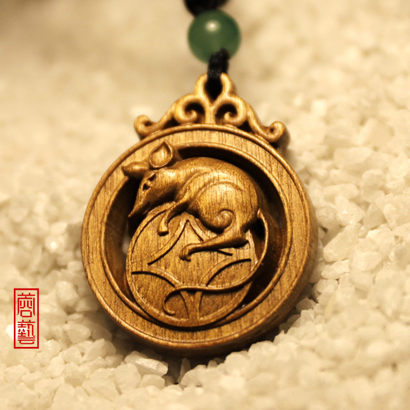 Golden Silk Nan Woody Life Zodiac Pendant Male male and female Squirrel Bull Tiger Rabbit Dragon Snake Horse Goat Monkey Chicken Dog Pig Necklace Pendant