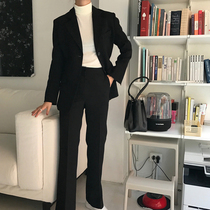 Small blazer womens 2021 spring and autumn Korean version of New interview suit suit design sense niche suit suit suit