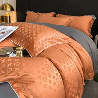 Louis Bella Orange Plaving Flower