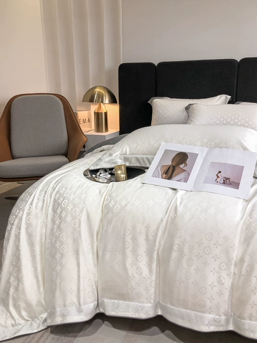 Летний шелковый шелковистый комплект, пододеяльник, простыня, легкий роскошный стиль, 4 предмета, постельные принадлежности