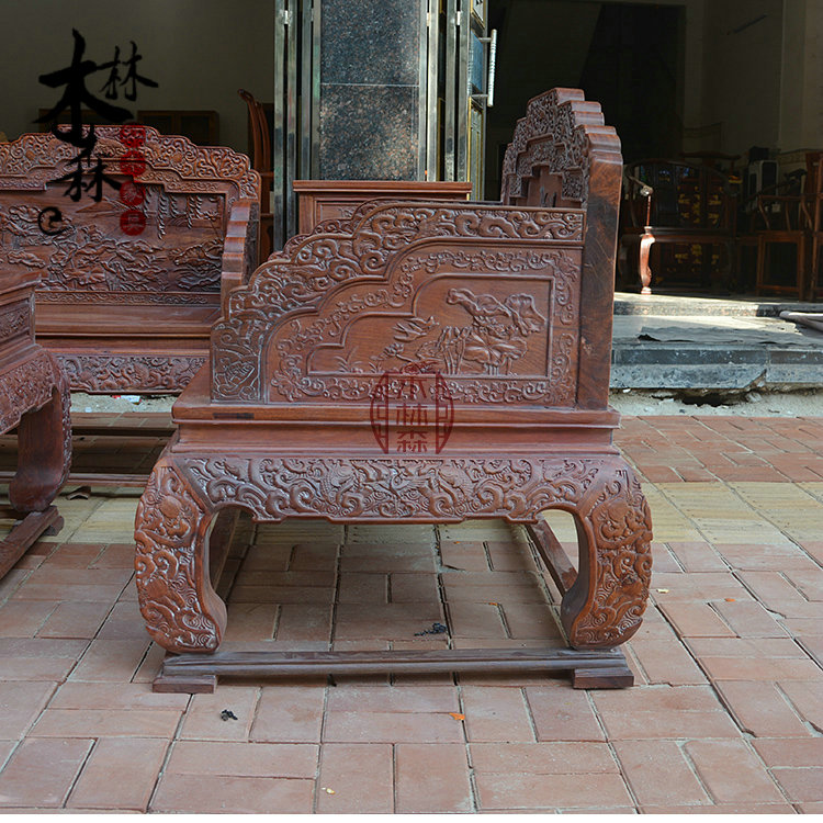 Chính hãng gỗ gụ gỗ nội thất sofa gỗ hồng mộc Miến gỗ thô thô sofa trái cây lớn gỗ hồng sắc sofa gỗ gụ - Bộ đồ nội thất kệ tivi phòng khách