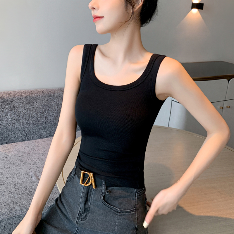 Black Knitted Camisole for Women, 2026 New Style, Beautiful Back Design, Can Be Worn Outside, Racerback, Sleeveless Top That Covers Side Breasts Black Knitted Camisole for Women, 2026 New Style, Beautiful Back Design, Can Be Worn Outside, Racerback, Sleeveless Top That Covers Side Breasts