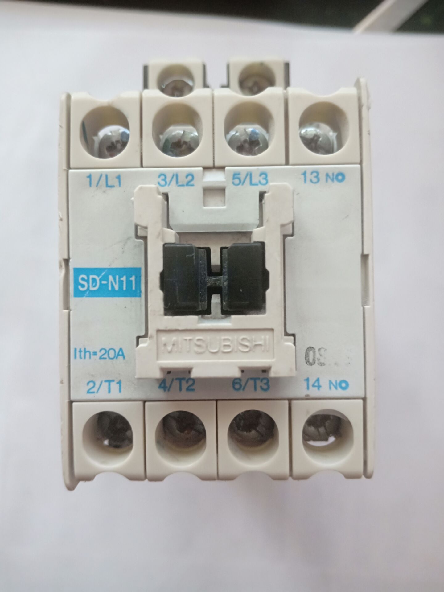 Original installation of Mitsubishi DC contactor SD-N11SD-N21SD-N35SD-N80SD-N95