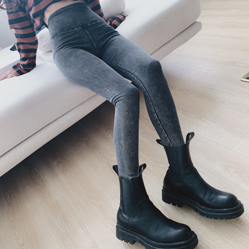 Inner pants women wear spring and autumn black tight-fitting high-waisted jeans 2020 new nine-point cigarette pants