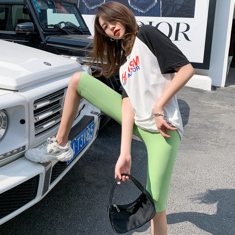 Summer anti-walking light wear thin black large-size tight sports tight sports for five-point shorts