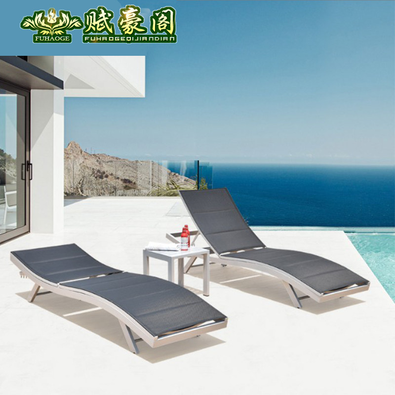 Outdoor bed folding beach chair outdoor swimming pool waterproof sunscreen lunch break leisure courtyard balcony rattan lounge chair