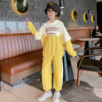 Korean girl hooded sweatshirt 2021 autumn and winter new childrens foreign gas set in big childrens sports two-piece