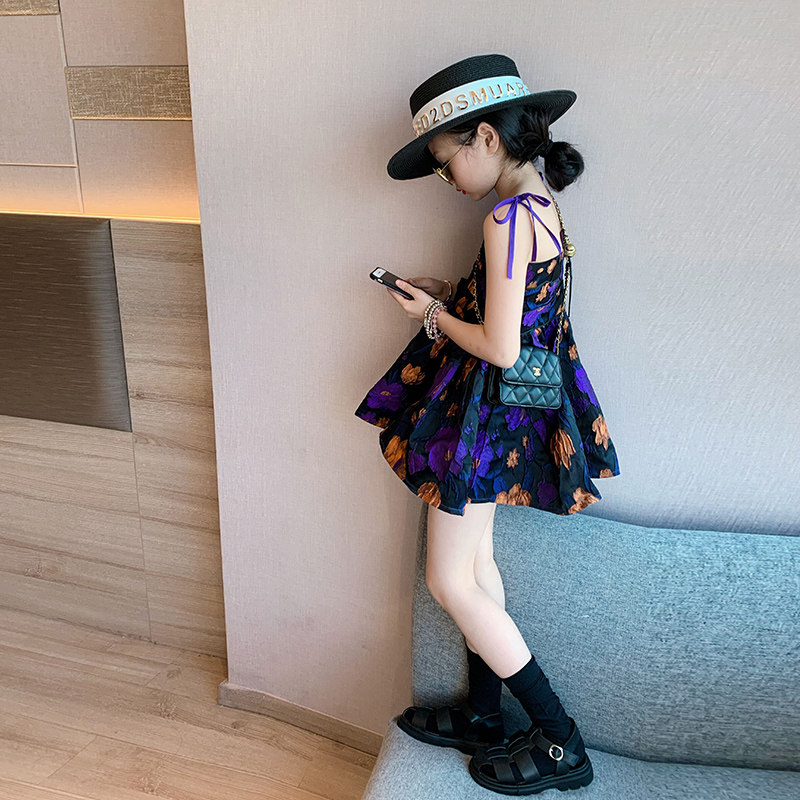 Korean girls suspender summer dress female big boy princess dress 2022 new summer children's French dress