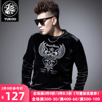 Yukou sweater mens winter velvet thickened autumn and winter new warm gold velvet personality hot painting slim-fit tide brand top