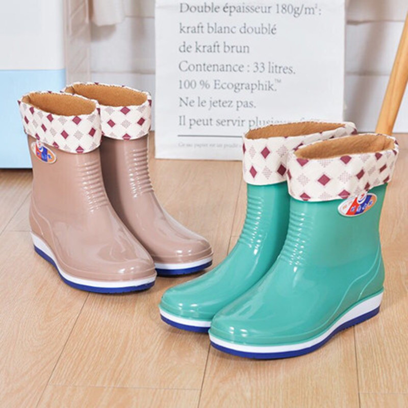 Four Seasons Rain Shoes Female Midcylinder Rain Boots Autumn Winter Short Barrel Water Boots Gush Warm Non-slip Fashion Adult Water Shoes-Taobao