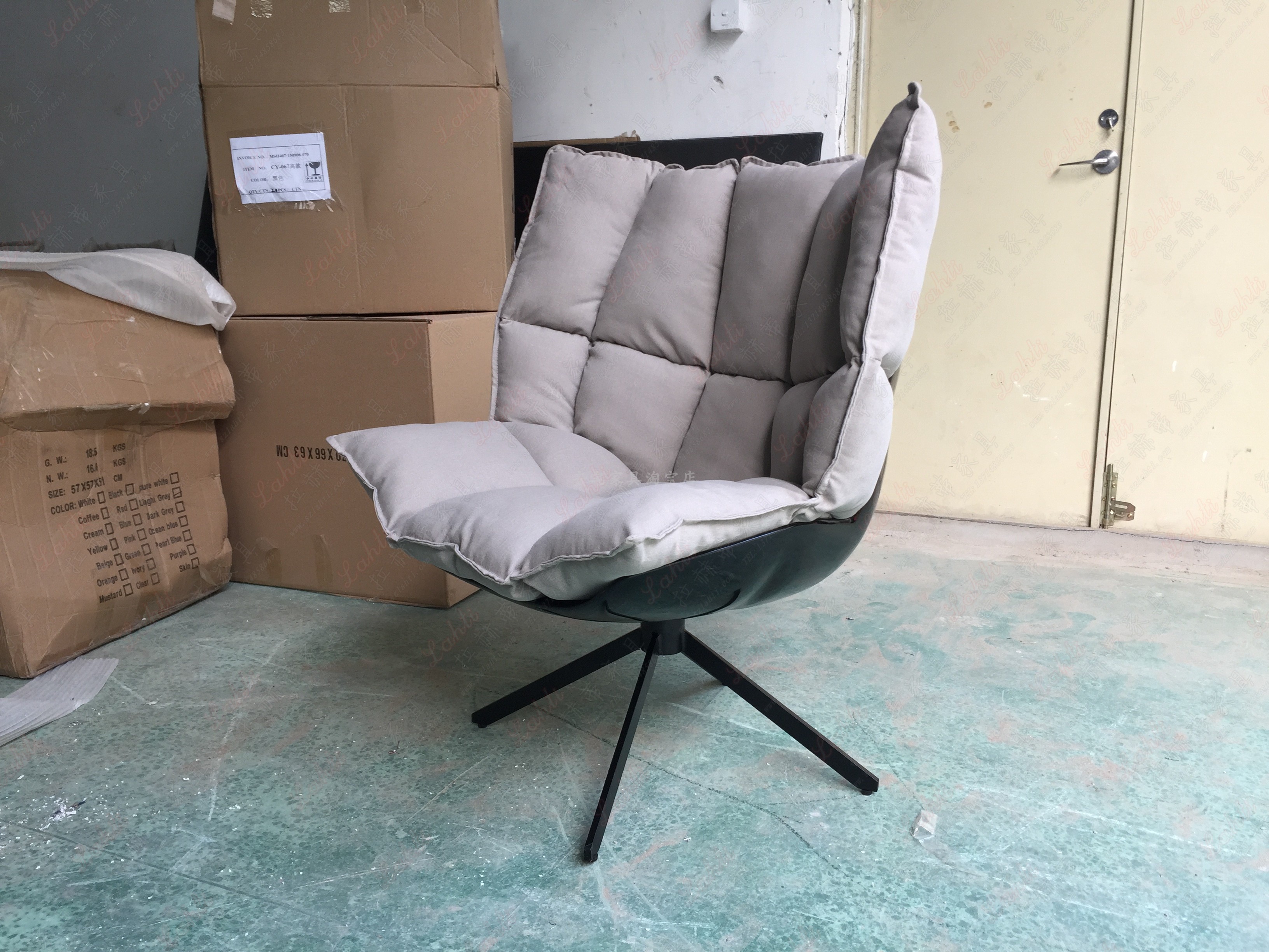 Hình dạng vỏ trấu bánh mì vuông cơ bắp ghế sofa thiết kế sáng tạo đồ nội thất cổ điển Husk-ghế ghế da chân quỳ