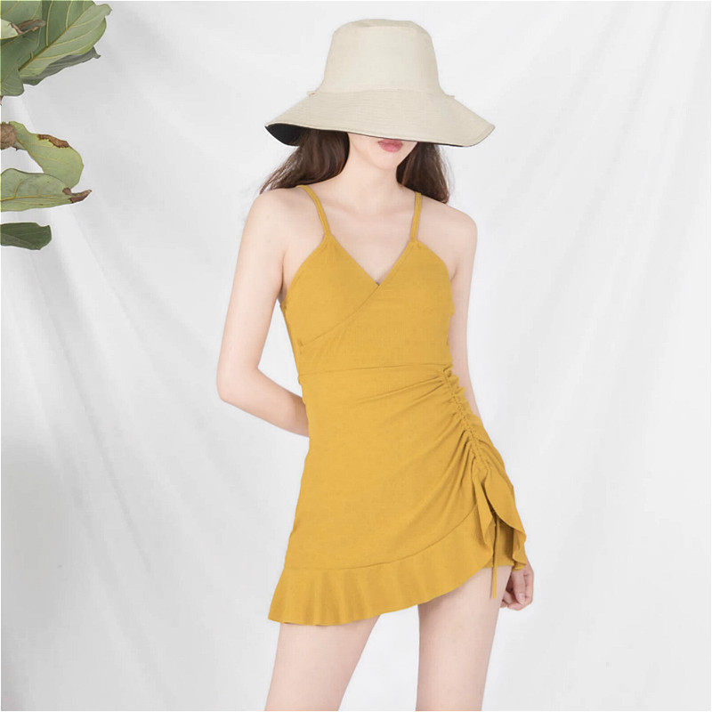 Fan Fan Korea Ins2023 new red model is a thin and conservative hot spring coupling swimsuit