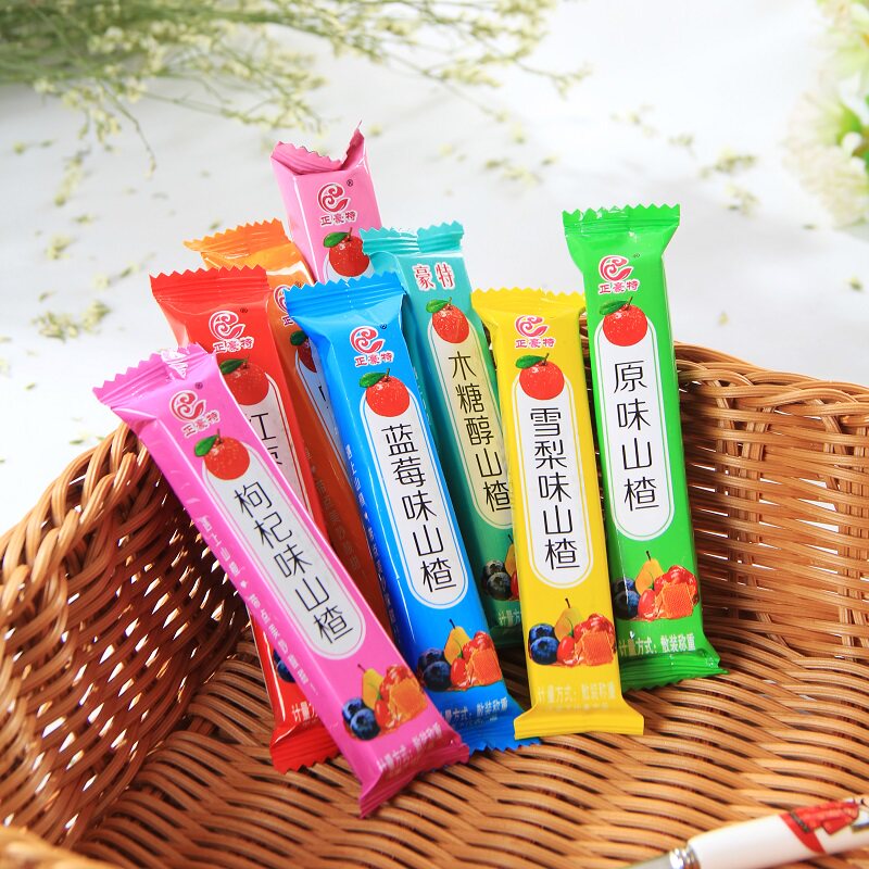 5 pounds of fruit mountain cake roll of cake cake in the red snack snack slice of the mountain