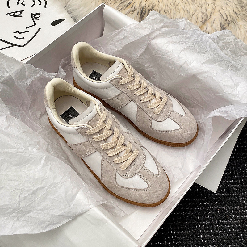 (cousin FAN) Detraining little white shoes women 2022 Spring new flat-bottomed training sports casual shoes INS Wind