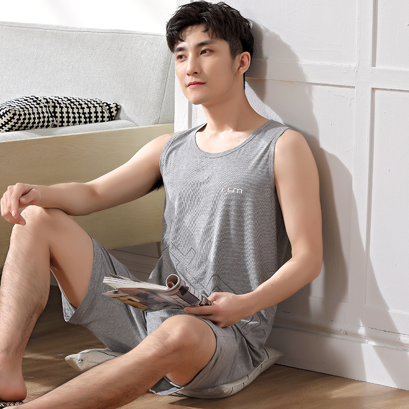 Mùa hè mỏng đồ ngủ vest mens băng lụa Modell tay quần short hai mảnh bộ loose-fitting cộng cỡ nhà mặc.