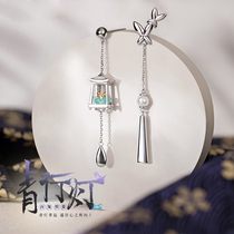 Flower Bud Green Light Ancient Wind Ear Pendant Temperament Silver Pin Small Earbuds Retro Country Wind Ear Nail Womens Day Style Lukewarm Wind Earrings