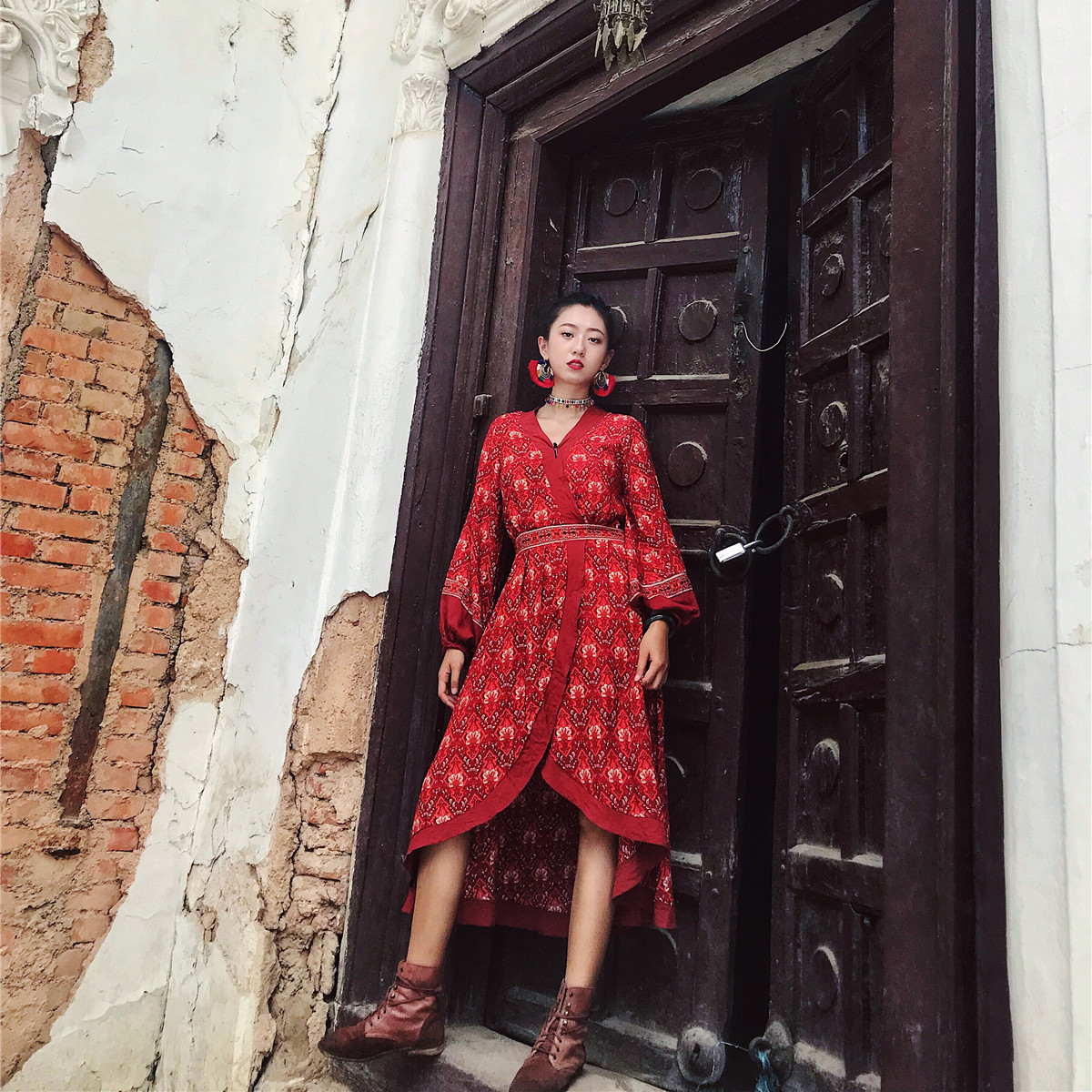 Cat Inn Vacation Travel Floral Bohemian Print Lantern Sleeve V-neck Irregular Dress for Summer