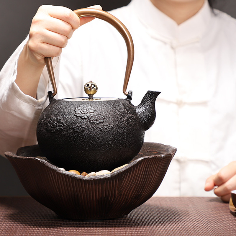 Japanese Cast Iron Kettle Pure Hand Imported Tea Pot Boiler Southern Tea Tea Boiler Japanese Set