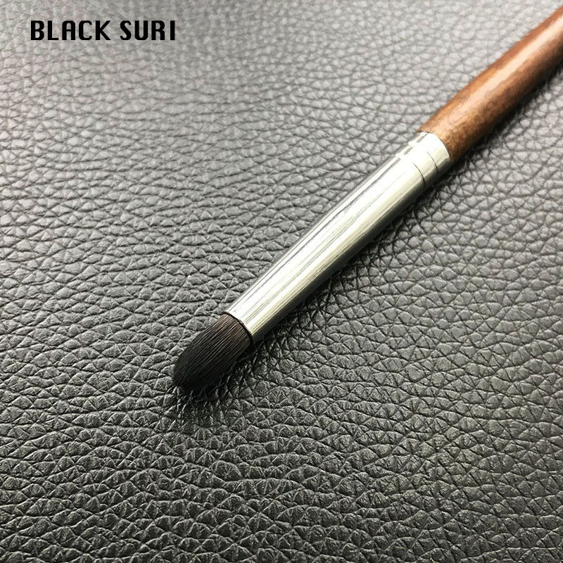 Professional eye shadow brush soft hair single eye makeup artist dedicated lower eyelid brush pencil head small lying cicada brush eye tail