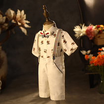 Boy suits suit handsome new male babys birthday gown Yingren Wind Children Playboy Little West suit Summer