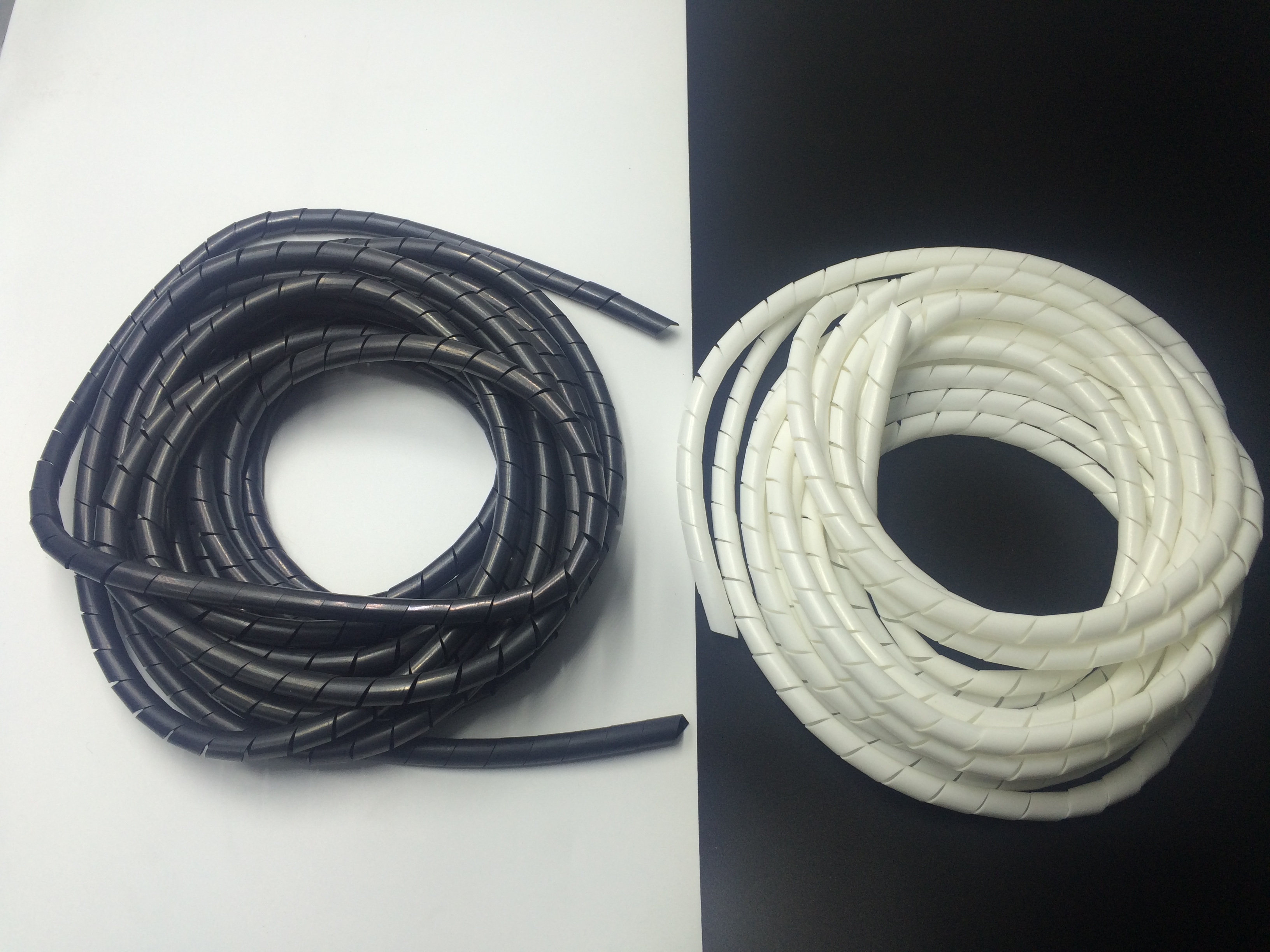 Flame retardant winding pipe 4-30mm packet wire pipe winding pipe coil pipe wire protection with roll-type end protection belt