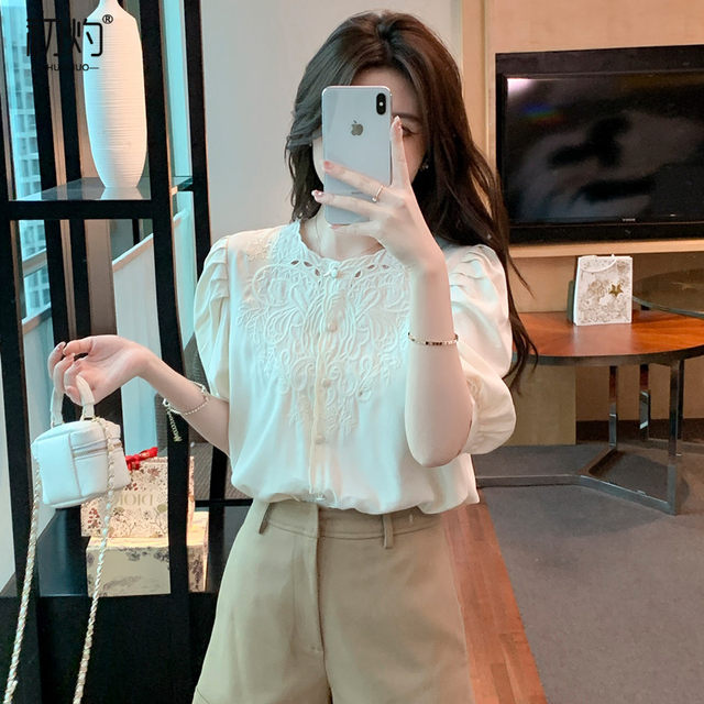 French retro embroidery temperament top design sense niche hollow fairy white shirt women's round neck lantern sleeve shirt