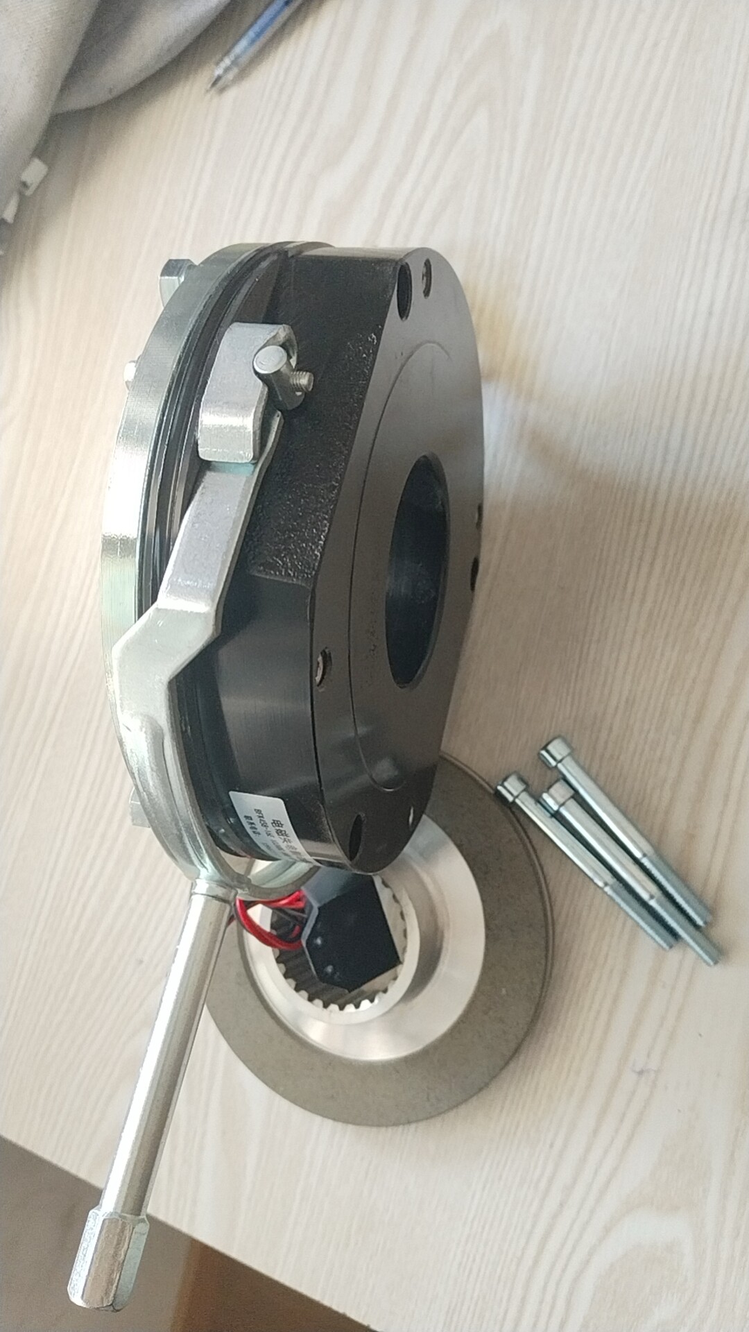 Тормоза 电磁失电制动器dzs1-04n08n15n30n60n80n150n260n顺丰包邮2台起