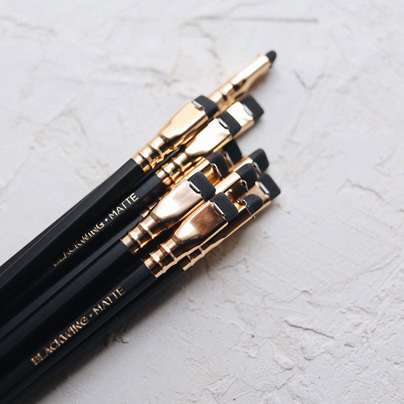 Japan system of the American Palomino Blackwing Matte matte classic pencil chamberwood pen lever