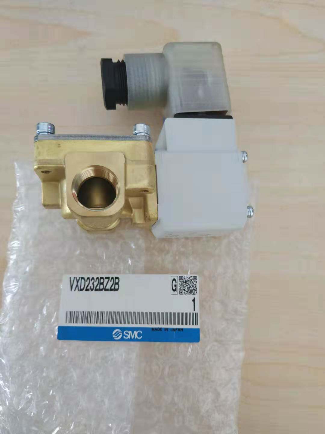 SMC solenoid valve VXD252MZ2A brand new original fit