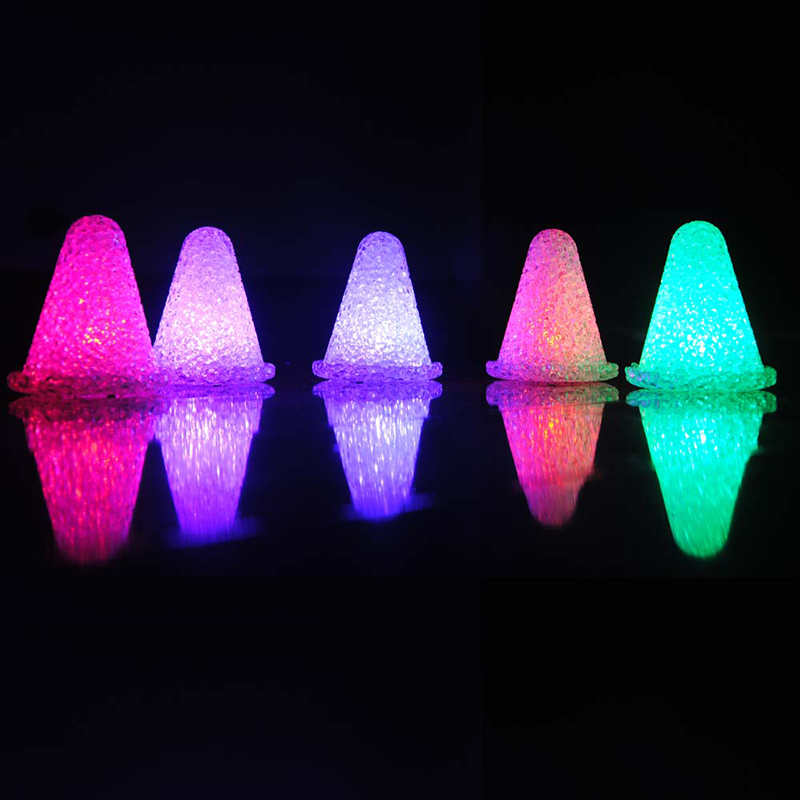 Windproof flat flower roller skating pile cup Zhuang Crystal luminous luminous ice skating obstacles roadblocks corner mark foot mark training props