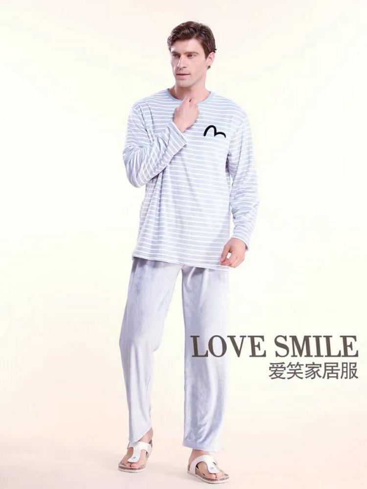 Những người đàn ông và phụ nữ trưởng thành sọc đơn giản đặt đầu mỏng cashmere mùa thu đồ ngủ hai mặt nhung tình yêu dịch vụ nhà đồ mặc nhà cao cấp