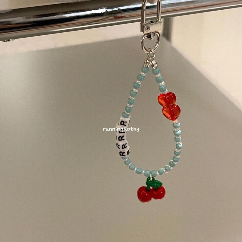 ins Wind Cherry Keychain Phone Case Lanyard Decoration Ccd Camera Heart Pendant Bracelet Beaded Hand Rope ins Wind Cherry Keychain Phone Case Lanyard Decoration Ccd Camera Heart Pendant Bracelet Beaded Hand Rope