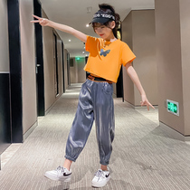 Girls net red reflective suit summer 2021 new childrens foreign style little girl summer sports short-sleeved two-piece suit