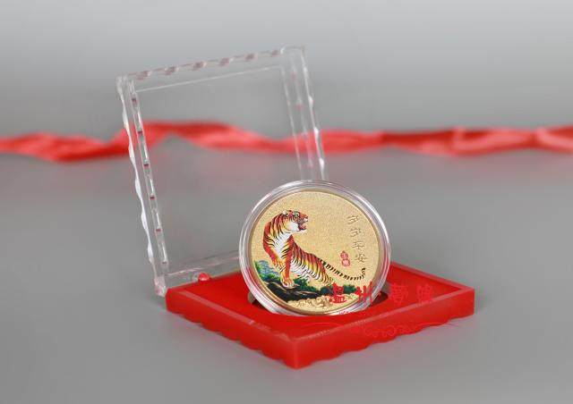 2022 baby born commemorative coin tiger year newborn born to mark the anniversary of the tiger