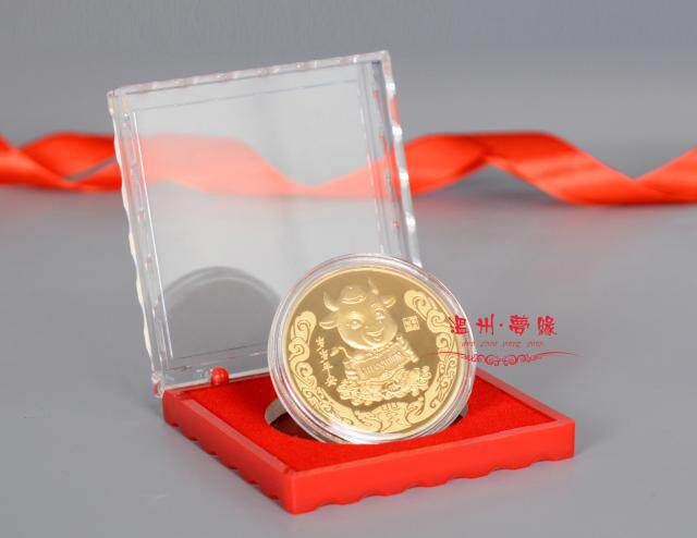 Year of the Ox Birth Commemorative Coins Year of the Ox Birth Medal Cow Baby Coins Zodiac Coins Hospital Supplies