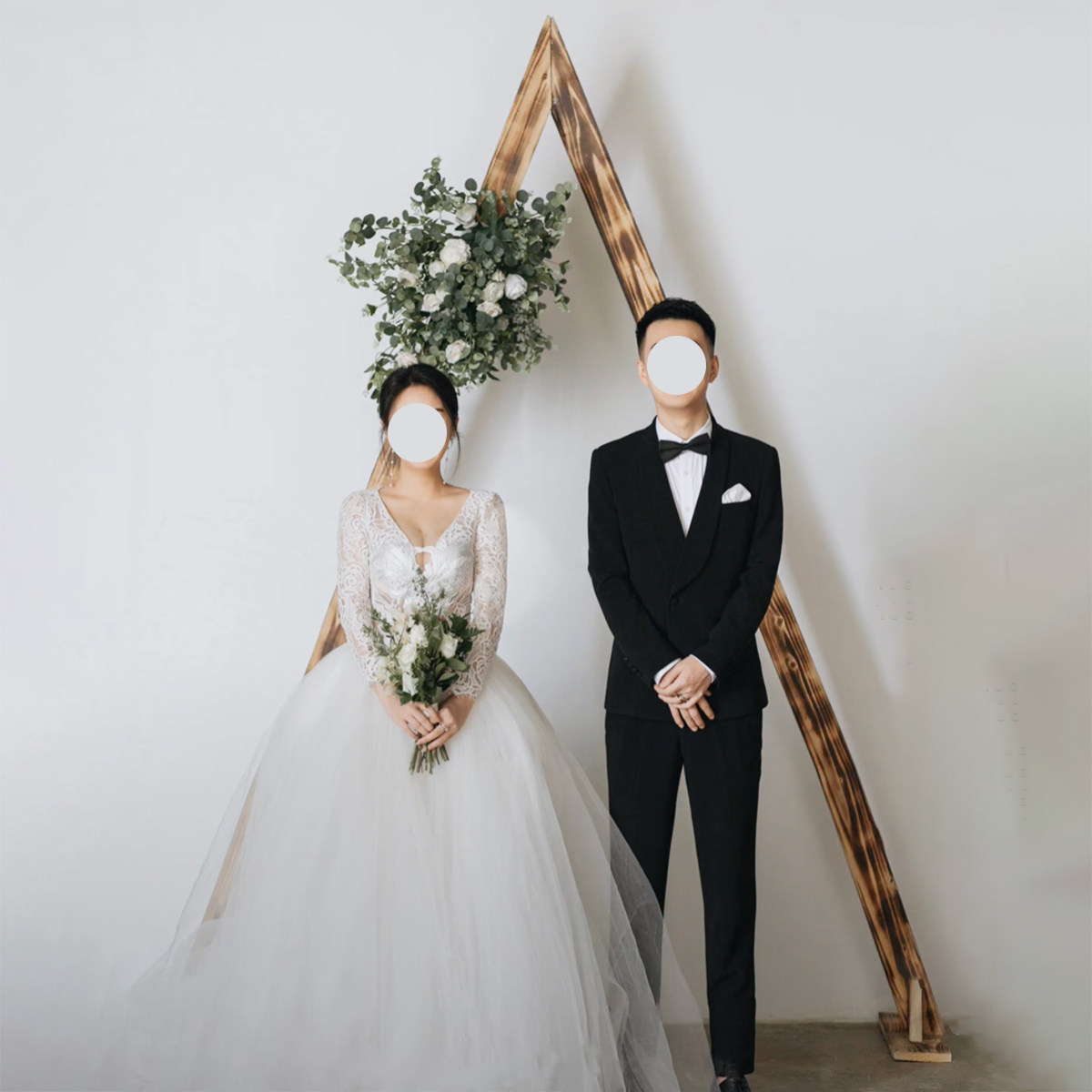 Mori Triangle Wedding Solid Wood Arches Outdoor Wood Flowers Doors Wood Frame Wedding background Film studio Filming Props-Taobao