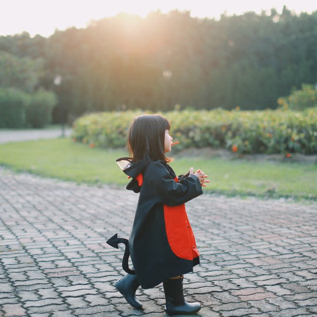 Babycos Little Devil ເດັກນ້ອຍເດັກນ້ອຍ Raincoat ເດັກຊາຍເດັກຍິງເດັກນ້ອຍເດັກນ້ອຍອະນຸບານ Waterproof ງາມກາຕູນ Rain Gear