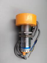 Shanghai Electric Inductive Proximity Switch SC-3025A Proximity Sensor DC Three Wire Normally Open Sensor Switch