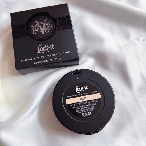 Kat Von D Матовая пудра, база под макияж, контроль жирного блеска