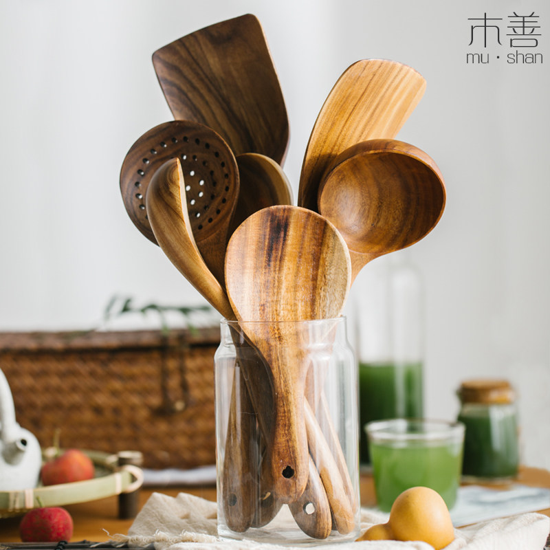 Wood shovel not stained with special long handle wood spoon without paint kitchenware sauttiy wood pan shovel Home solid wood head leaking spoon soup spoon