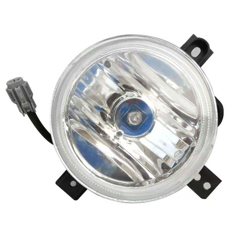 Suitable for ZTE Weihu pickup truck front fog light Weihu TUVG3 anti-fog light bumper light brake light rear bumper light