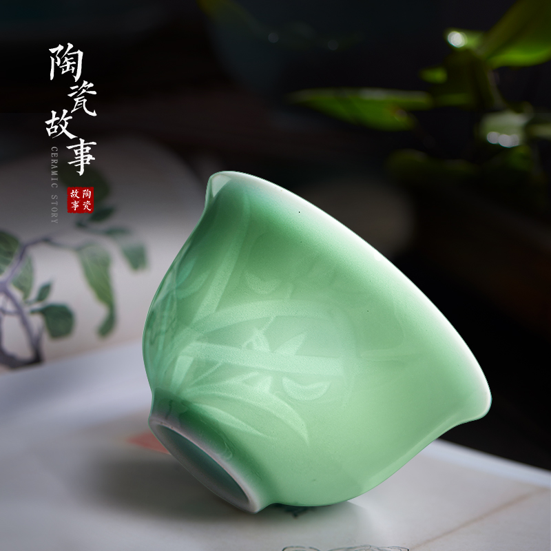 Celadon sample tea cup master cup single CPU fragrance - smelling cup kung fu tea set jingdezhen ceramic hand - made personal small bowl