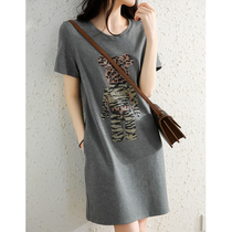 2021 young luxury summer new age reduction high craft heavy industry hot diamond bear vitality round neck short sleeve LYQ