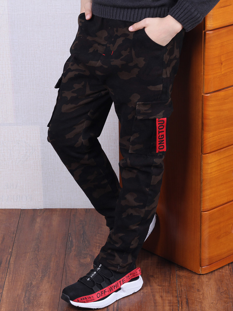 Boys ' tooling camouflage pants 2021 spring and autumn new Korean version of the foreign school children's handsome pants in the big children's casual trend