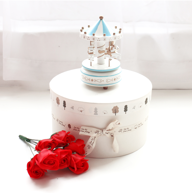 Hộp quà sơ sinh mùa thu và mùa đông em bé cung cấp quần áo cotton đặt 0-3 tháng để gửi quà cho bé sơ sinh trăng tròn đồ sơ sinh