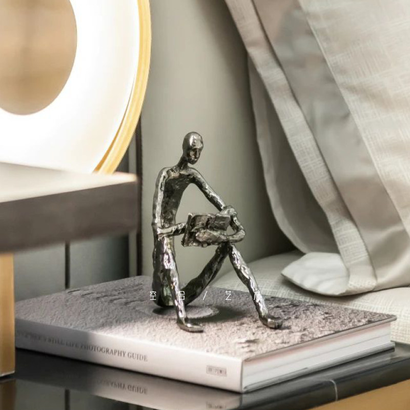 Empty Contract Modern Minimalist Abstract Iron Entertainer Reading Sculpture Decorative-like Ornamental Rooms Folk Hangguan Book House Creative Pendulum-Taobao