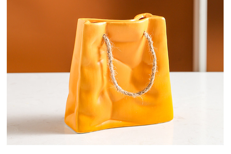 2025新款陶瓷花瓶创意陶瓷包包花瓶摆件客厅插花北欧网红轻奢餐桌干花插花器装饰品花瓶水培花瓶详情16