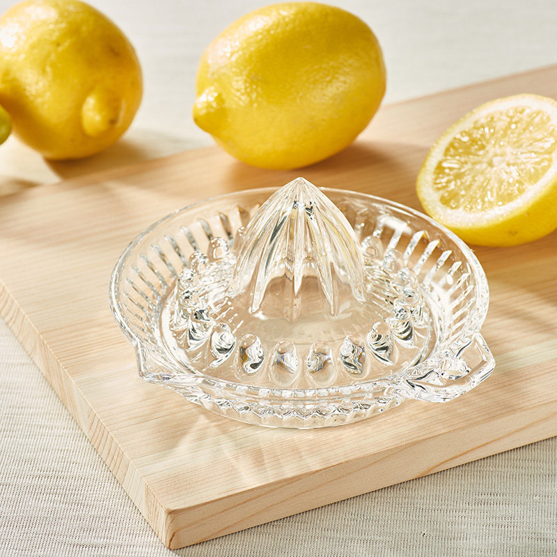 Spot Glass King] Japanese imported Toyo Sasaki machine washable Japanese glass lemon squeezer manual